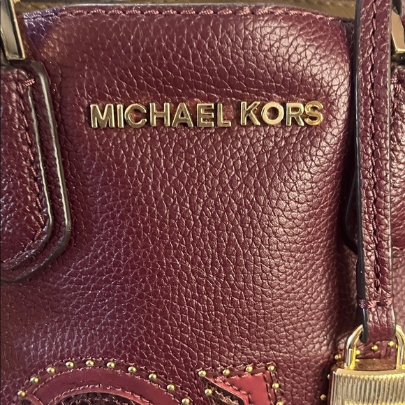Michael Kors LOVE Burgundy Leather Tote/Crossbody Bag - Picture 2 of 16